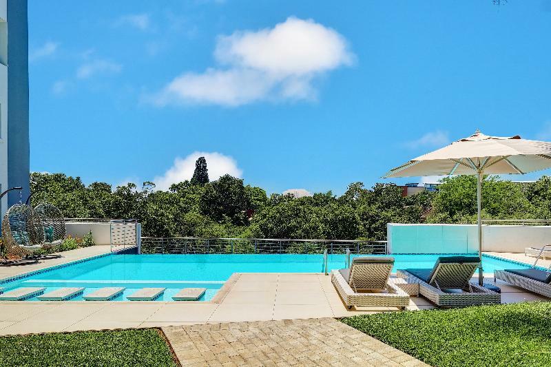 The Regency Apartment Hotel Menlyn Pretoria-Noord Eksteriør billede
